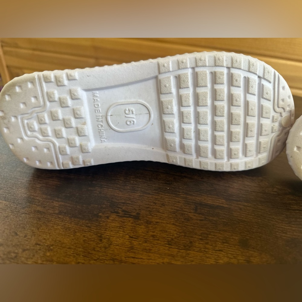 Womens Slides Sandals Size 5/6 Bobbie Brooks - Picture 7 of 10